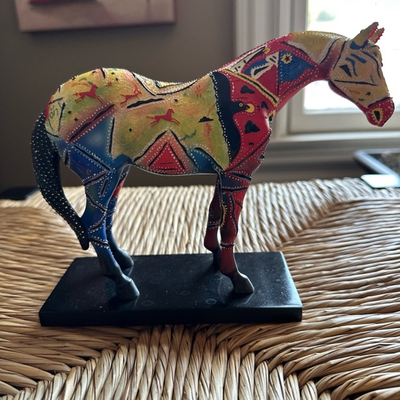 The Trail of Painted Ponies Thunder Suite 1582